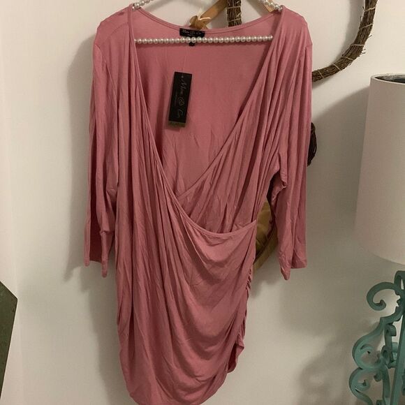 Mom & co nwt xl nursing top - Picture 1 of 5